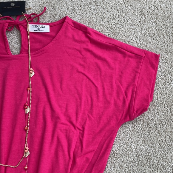 Bright Pink Short Sleeve Romper - Picture 5 of 12